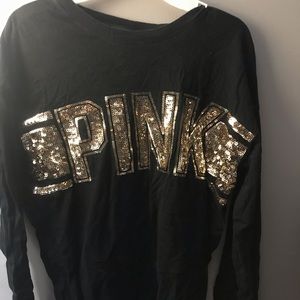 VS Pink long sleeve shirt